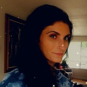 Meet your Posher, Mandy